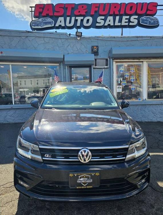 VOLKSWAGEN TIGUAN 4MOTION 2021 3VV2B7AX1MM012878 image